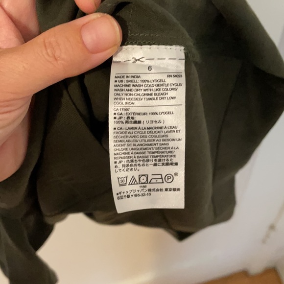 Banana Republic Olive Romper - Picture 7 of 9